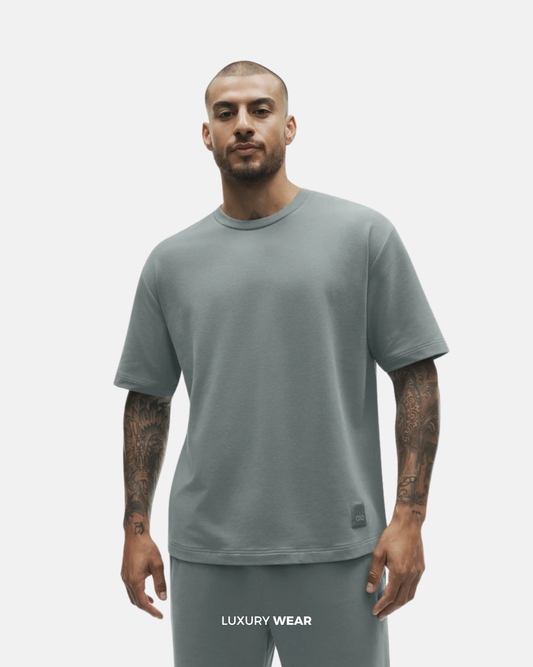 ALO tshirt